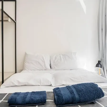 Estudio moderno e confortável a 250m da praia e metro-3